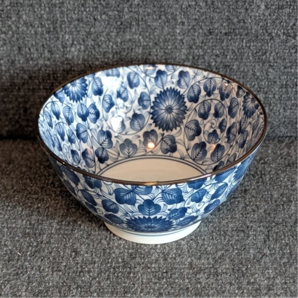 Japanese Blue Floral Bone China Ramen Noodle Soup Rice Bowl